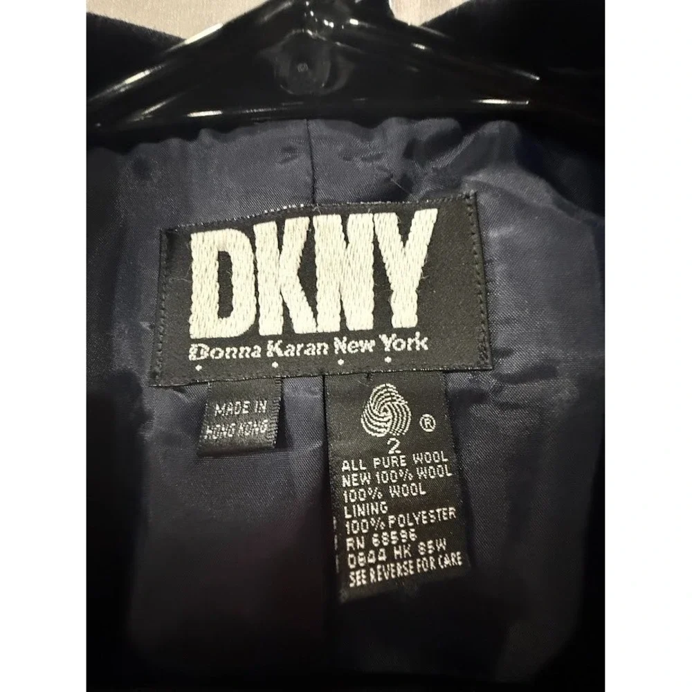 Vtg 1990s DKNY Womens Size 2‎ Navy Blue Stripe Wool Button Blazer